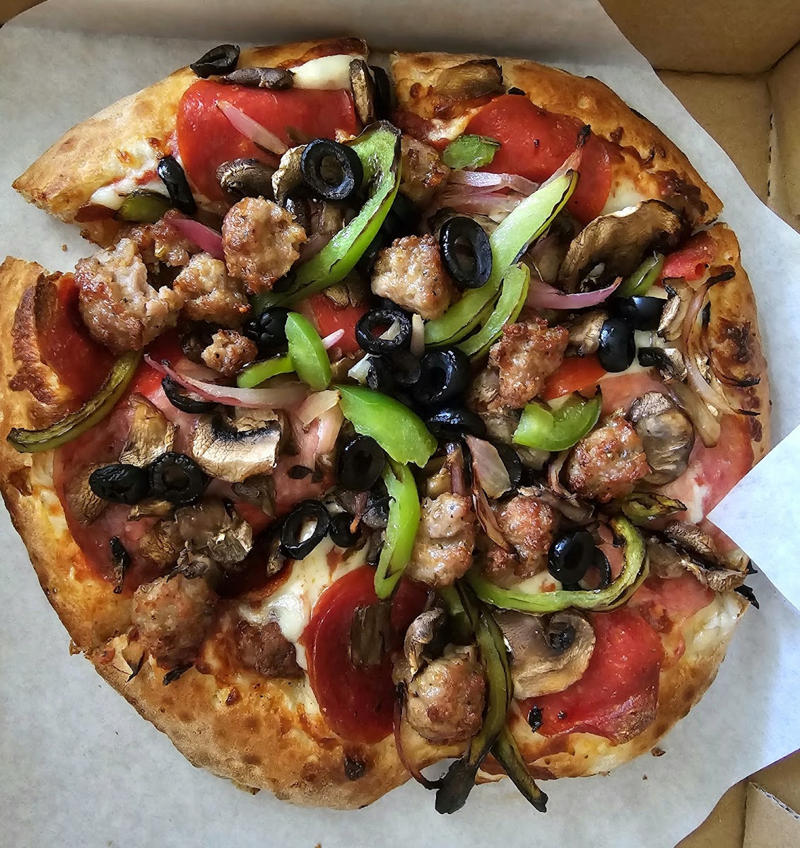 New York Pizza & Plus Photos 2